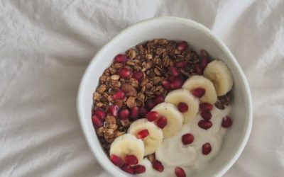 Recette : Granola au chocolat maison (sans sucres raffinés)